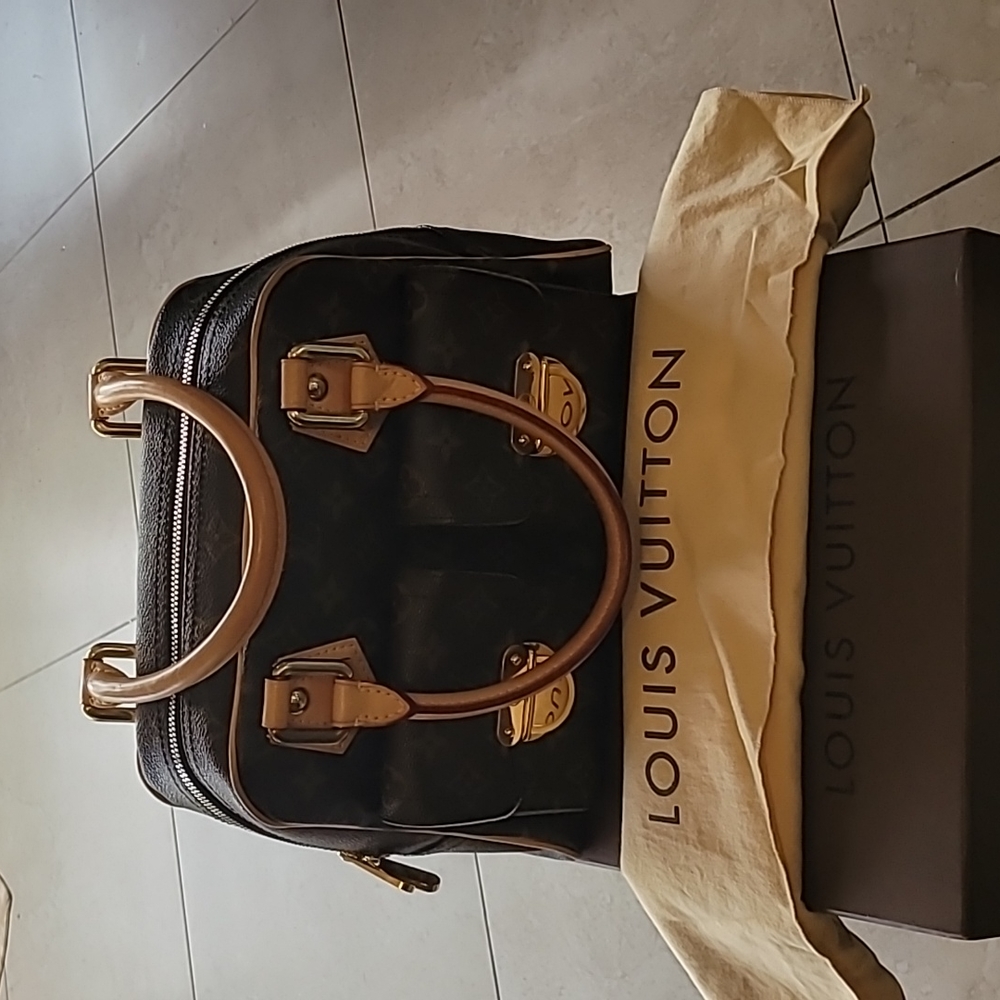 Authentic Louis Vuitton Manhattan PM